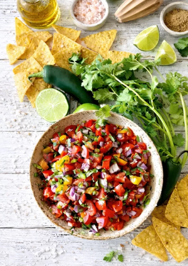 Classic Mexican Pico de Gallo Salsa