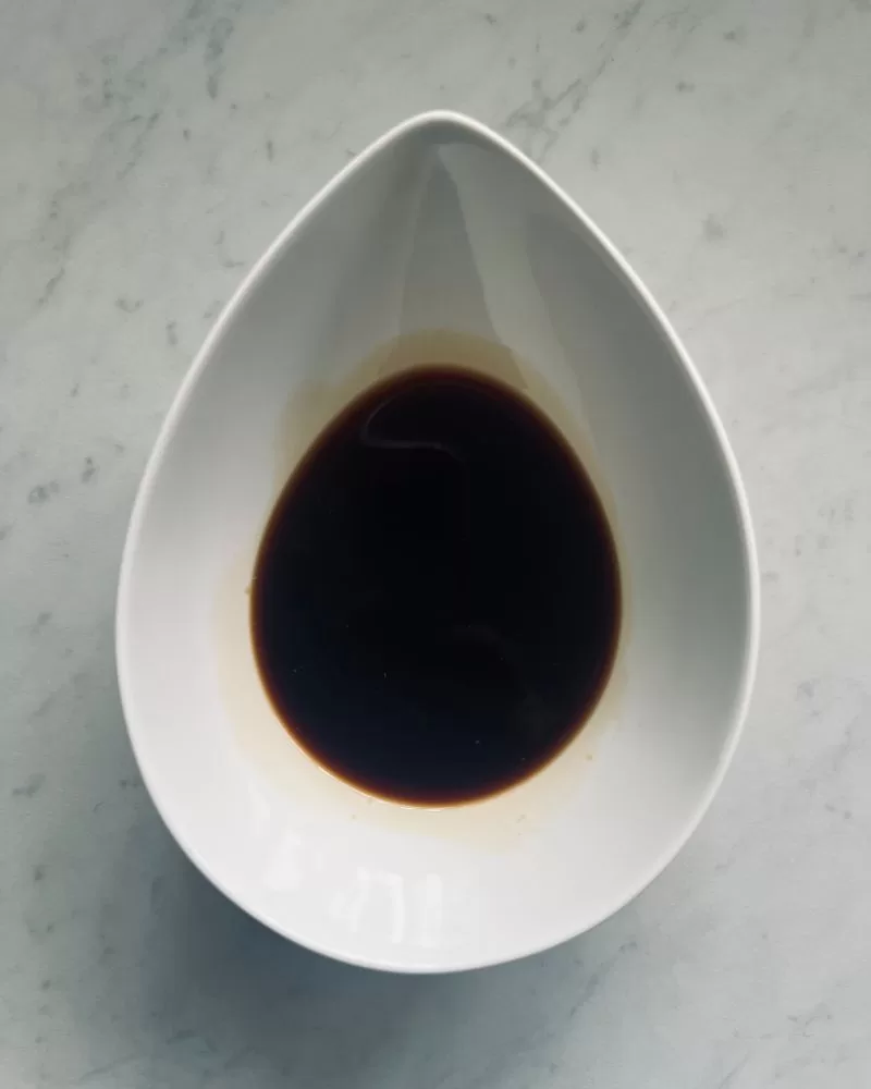 sauce in white bowl