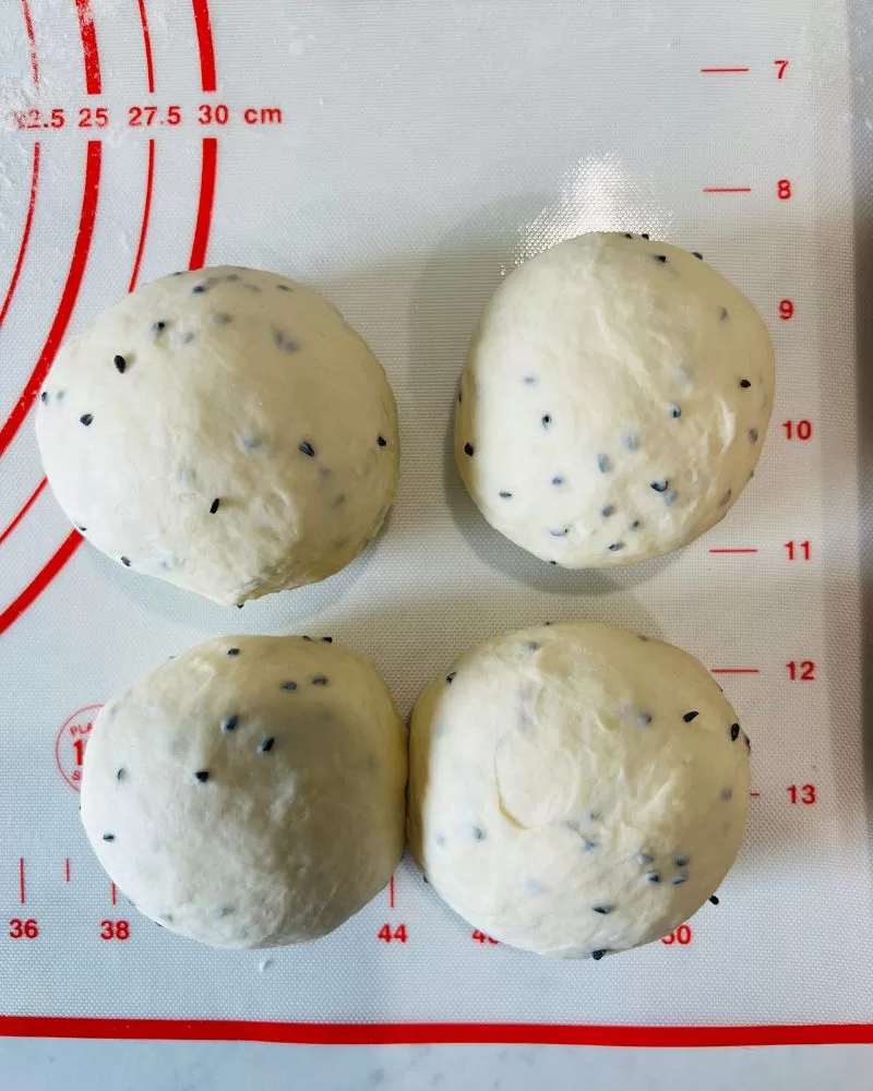 4 balls of dough