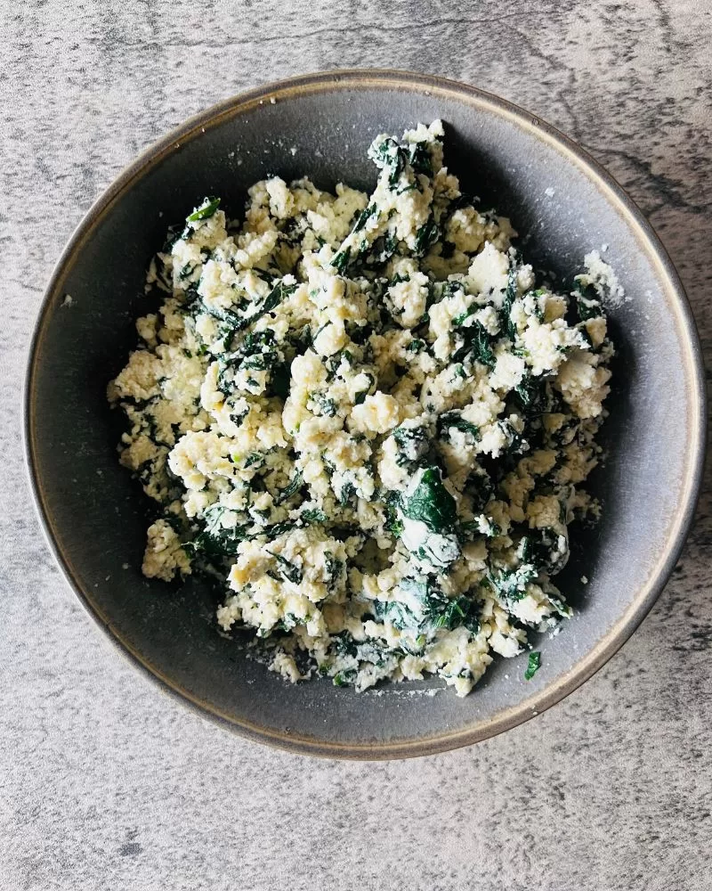 ravioli filling in bowl